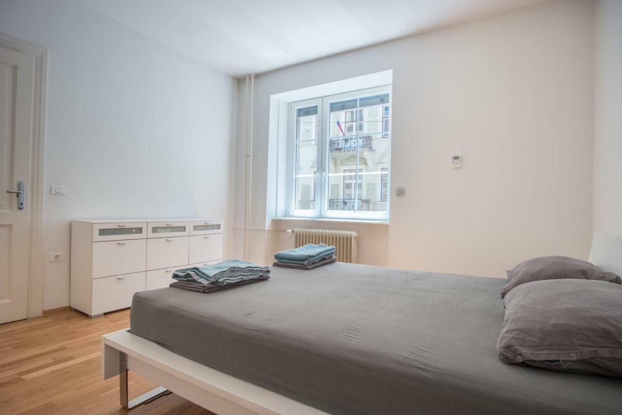 Luxury Central Apartment Любляна Екстериор снимка