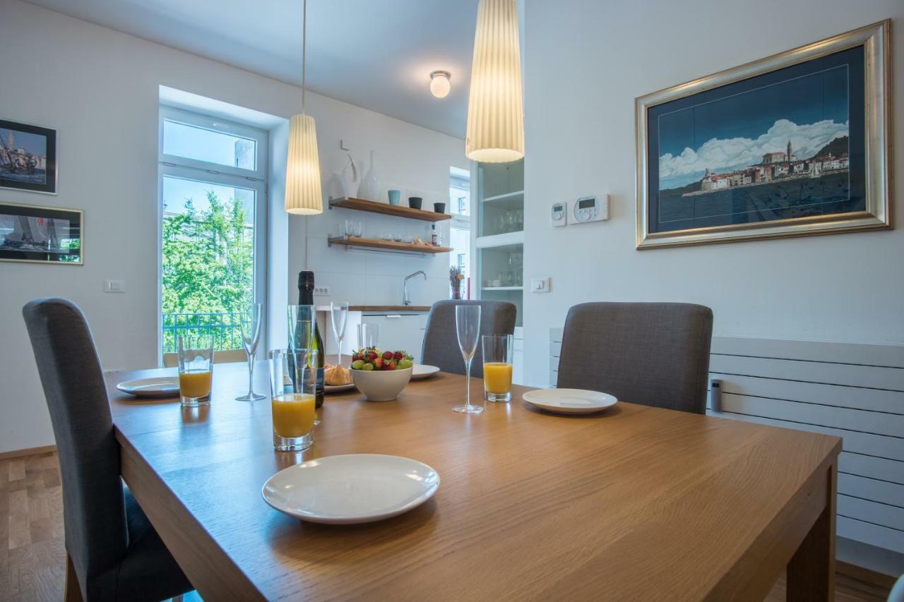 Luxury Central Apartment Любляна Екстериор снимка
